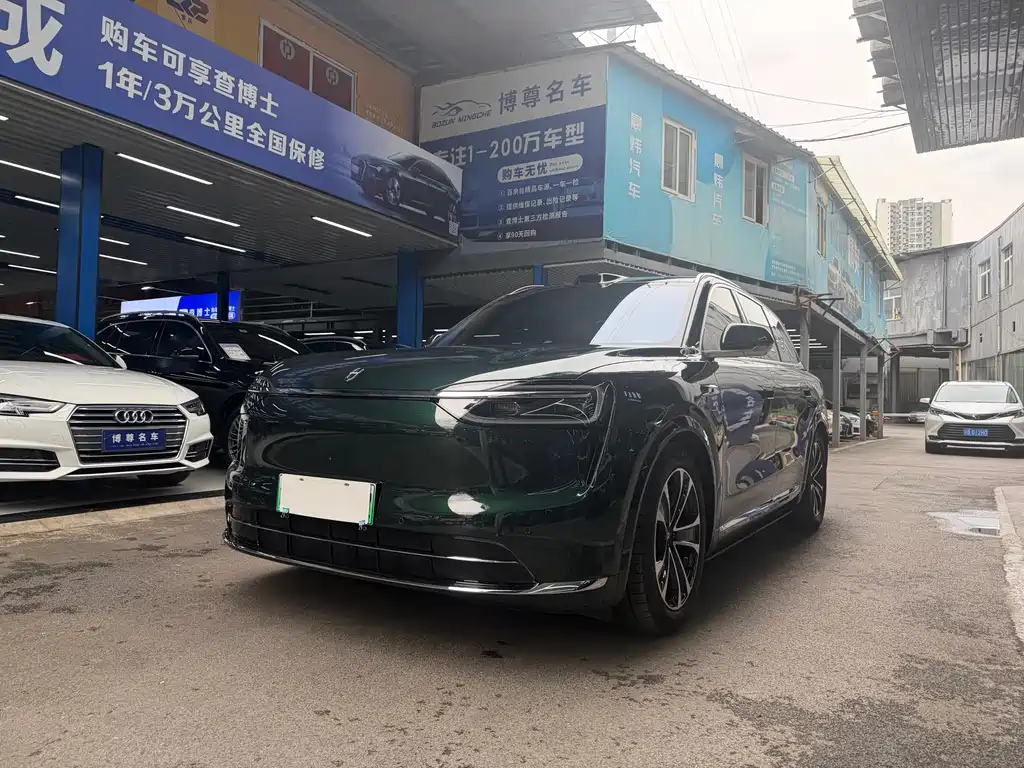 Wenjie M7 2026 extended range Max four-wheel drive version 5-seater 192-line lidar) купить на сайте DeffCars