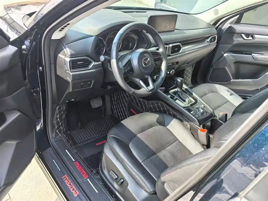 Mazda CX-5 2024 2.0L automatic two-wheel drive comfort model купить на сайте DeffCars