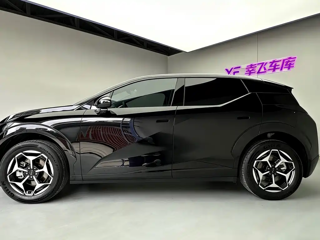 Jikrypton X 2025 five-seater rear-wheel drive version купить на сайте DeffCars