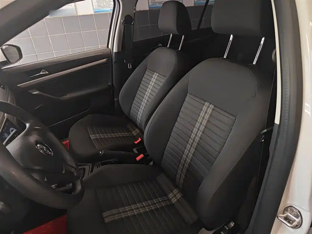 Lavida 2019 Lavida Qihang 1.5L Automatic Fashion Edition National VI купить на сайте DeffCars