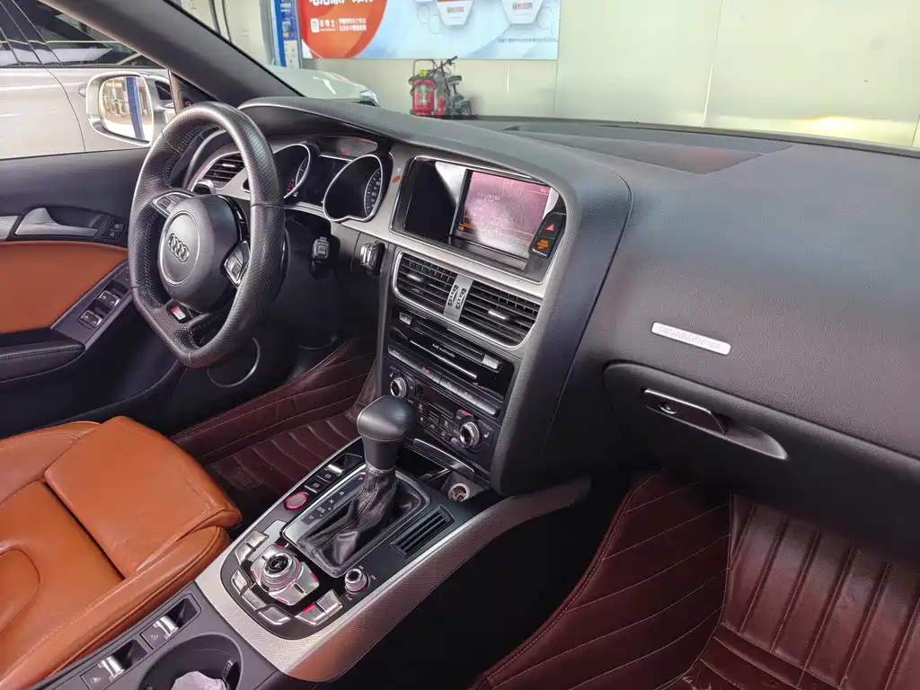 Audi A5 imported 2013 Cabriolet 40 TFSI quattro купить на сайте DeffCars