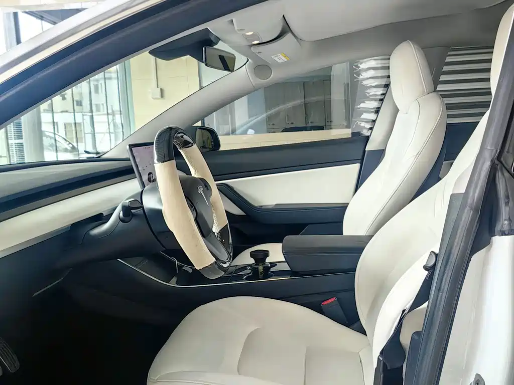 Model 3 imported 2019 long range rear drive version купить на сайте DeffCars