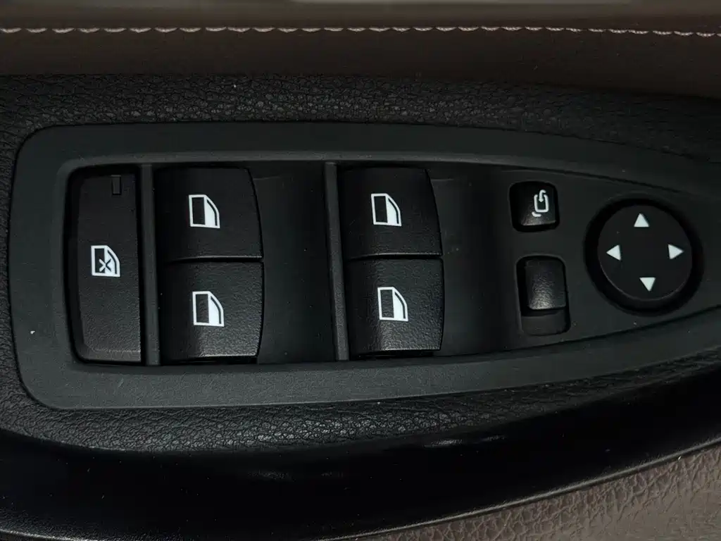 BMW X1 2020 sDrive20Li Fashion Model купить на сайте DeffCars