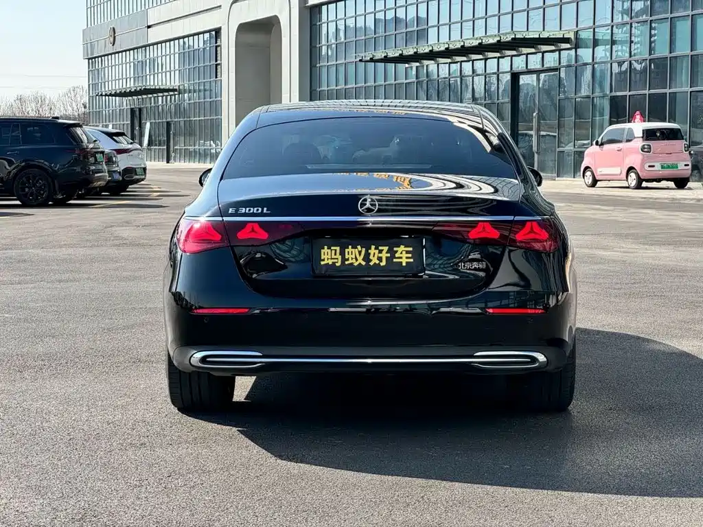 Mercedes-Benz E-Class 2024 E 300 L Luxury Model купить на сайте DeffCars