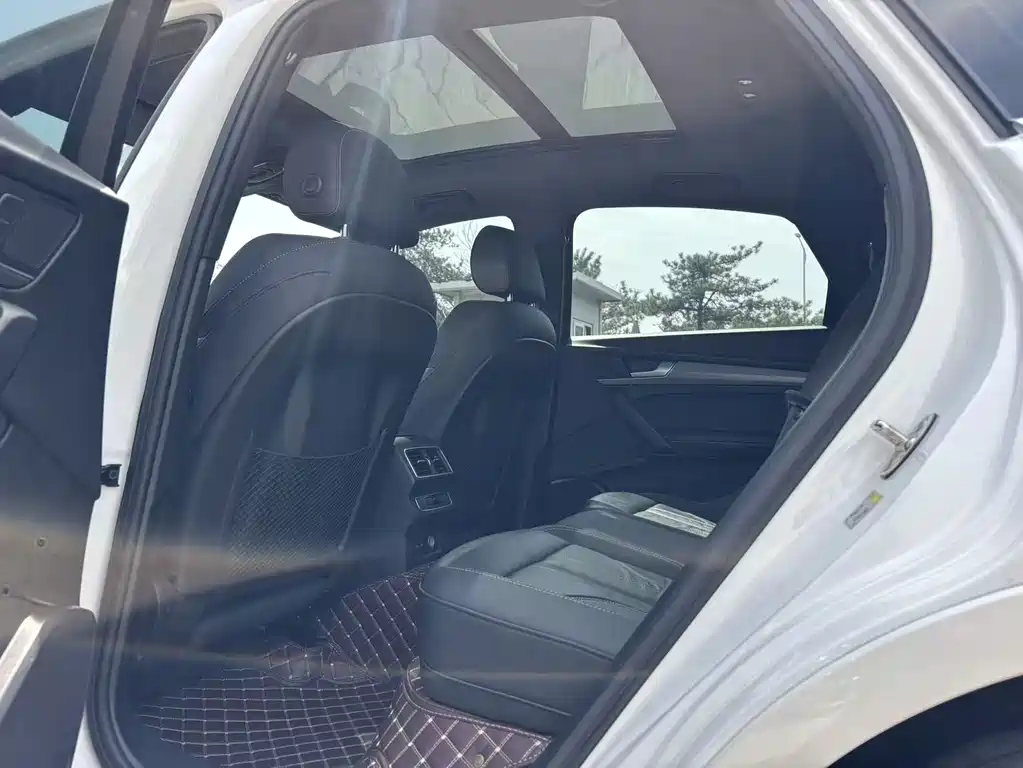 Audi Q5L Sportback 2021 40 TFSI Fashion купить на сайте DeffCars