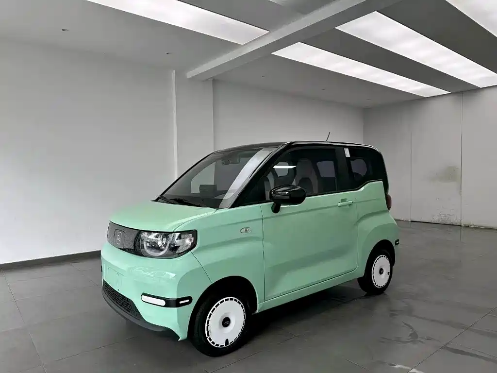 QQ Ice Cream 2024 170km Sundae купить на сайте DeffCars