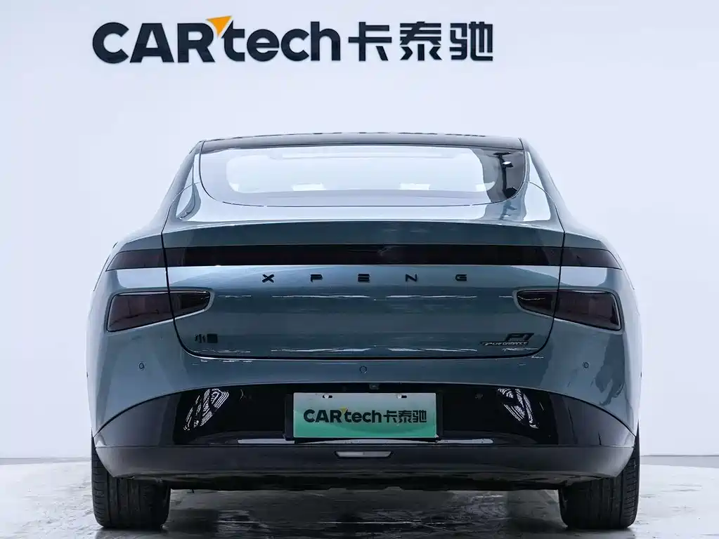 Xpeng P7 2023 P7i 610 Pengyi Performance Edition купить на сайте DeffCars