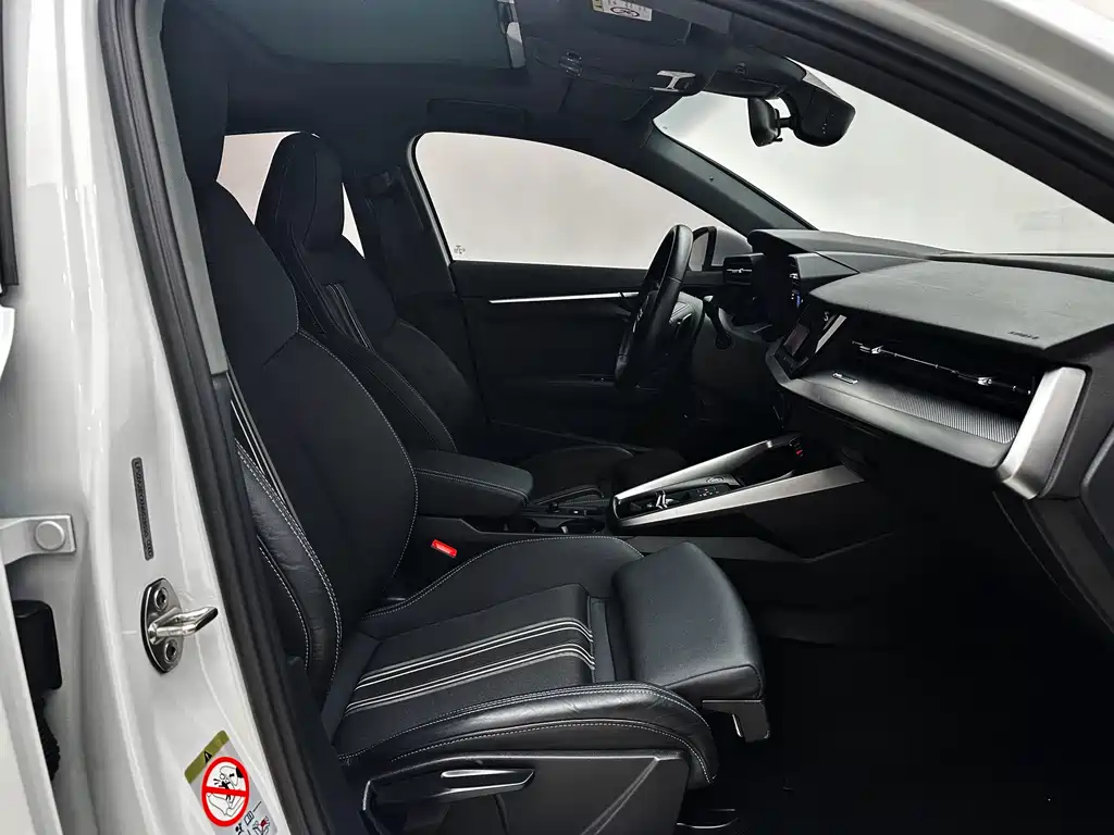 Audi A3 2022 A3L Limousine 35 TFSI Fashionable and Sporty купить на сайте DeffCars