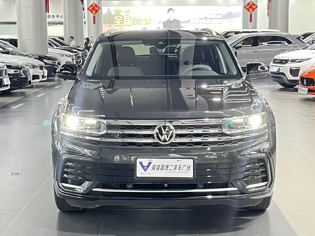 Touron 2022 Touron X 330TSI two-wheel drive luxury version купить на сайте DeffCars