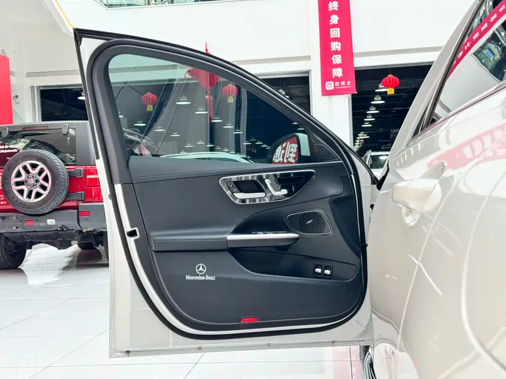 Mercedes-Benz C-Class New Energy 2024 C 350 eL купить на сайте DeffCars