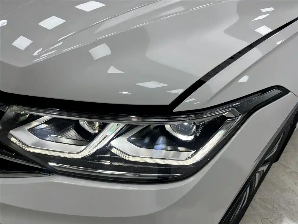 Tiguan L New Energy 2022 430PHEV plug-in hybrid flagship version купить на сайте DeffCars