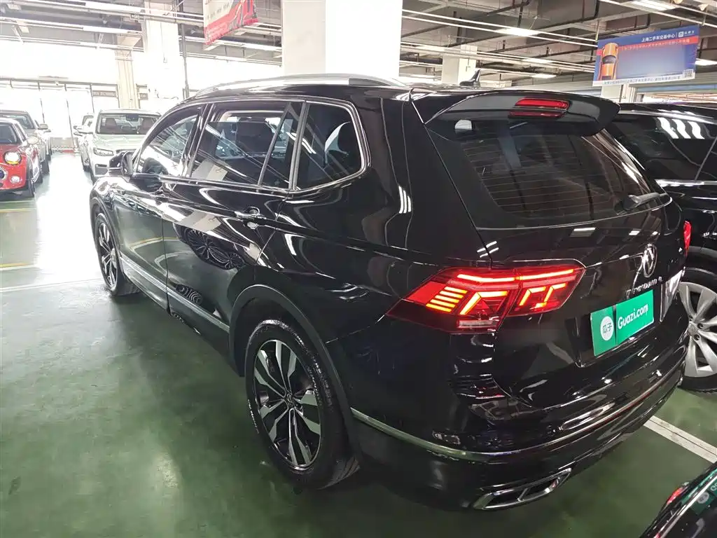 Tiguan L 2023 330TSI automatic two-wheel drive R-Line version купить на сайте DeffCars