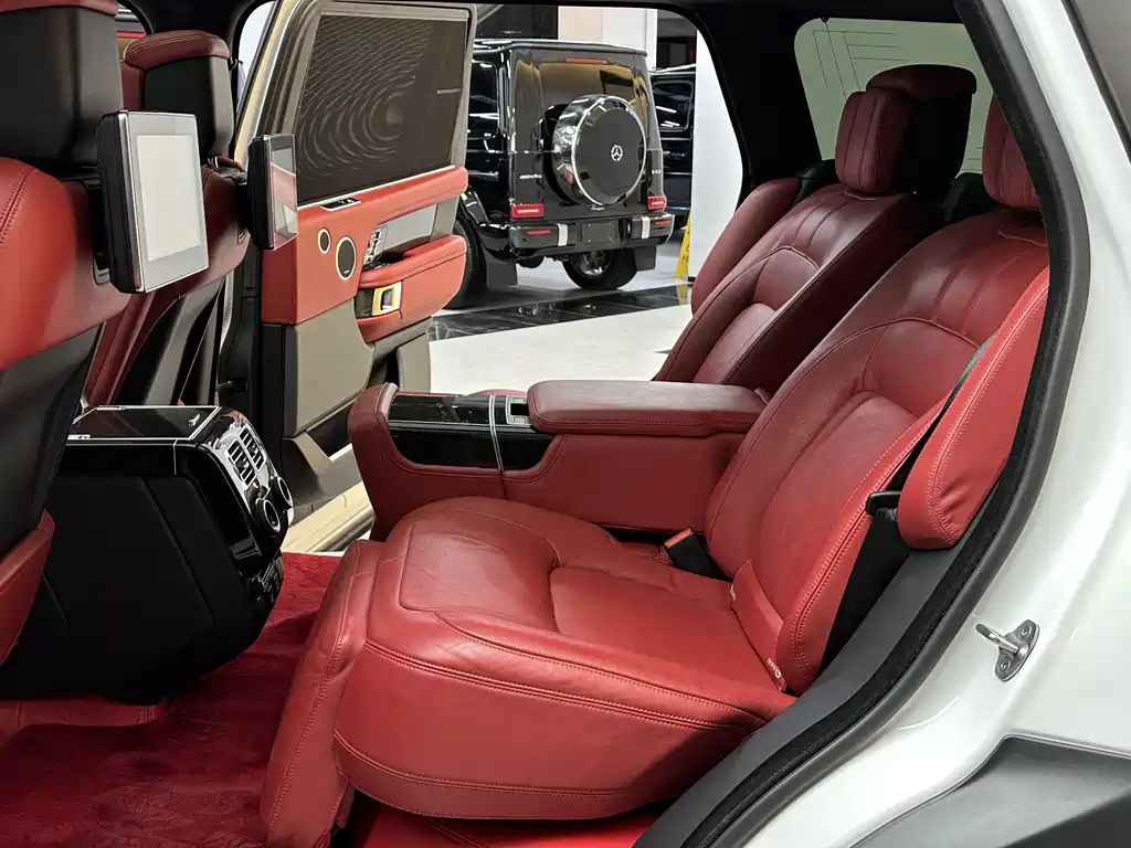 Range Rover 2022 3.0 L6 400PS Honor Creation Extended Edition купить на сайте DeffCars