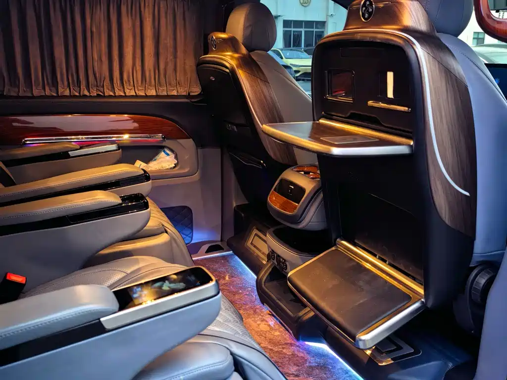 Vito 2021 2.0T Business Edition 7 seats купить на сайте DeffCars