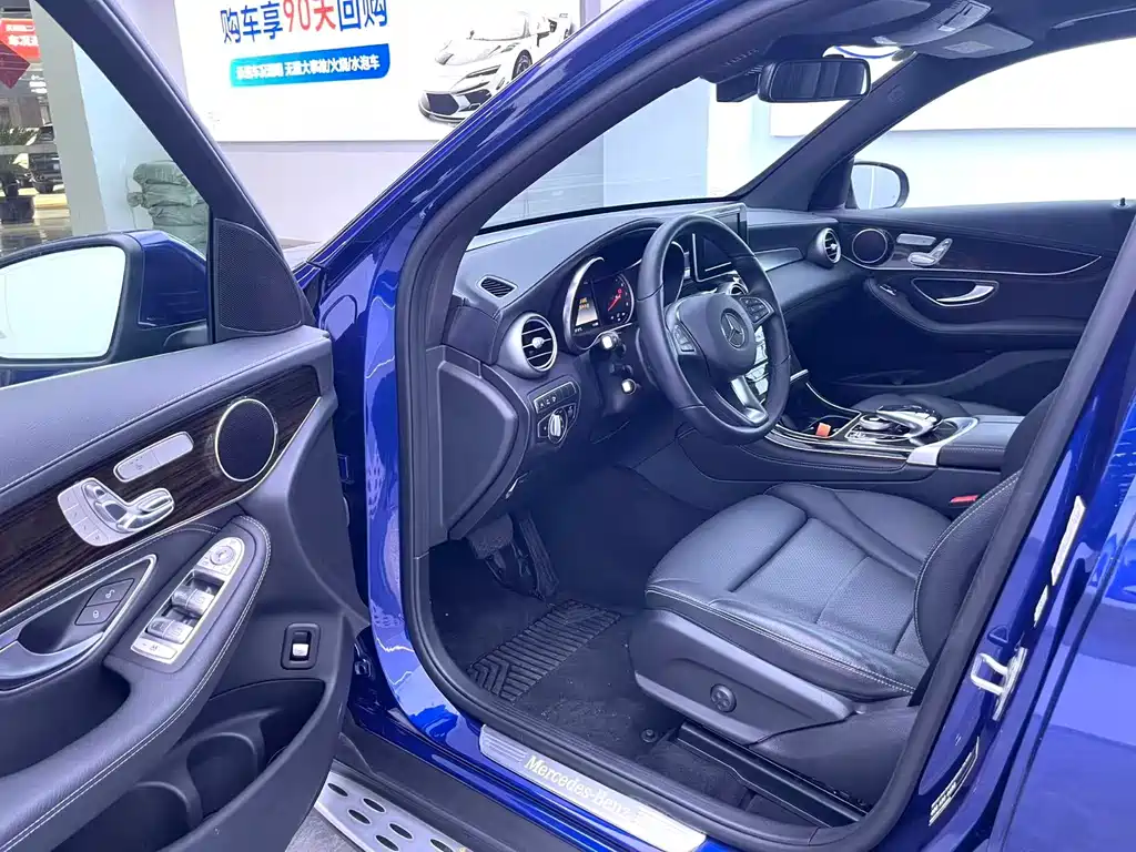 Mercedes-Benz GLC 2019 GLC 260 L 4MATIC luxury model купить на сайте DeffCars