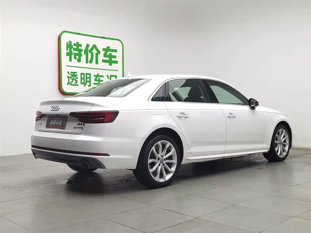 Audi A4L 2018 30th Anniversary Model 40 TFSI Fashion Model купить на сайте DeffCars