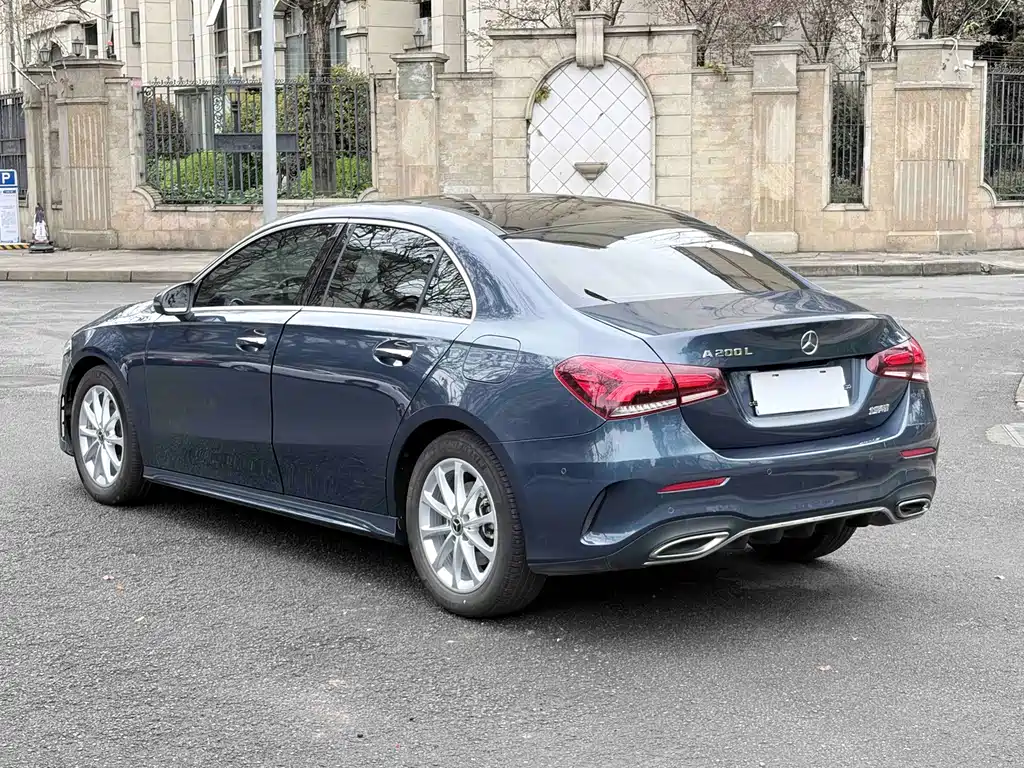 Mercedes-Benz A-Class 2019 A 200 L Sports Sedan купить на сайте DeffCars