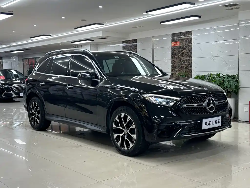Mercedes-Benz GLC 2024 GLC 260 L 4MATIC luxury model 5 seats купить на сайте DeffCars