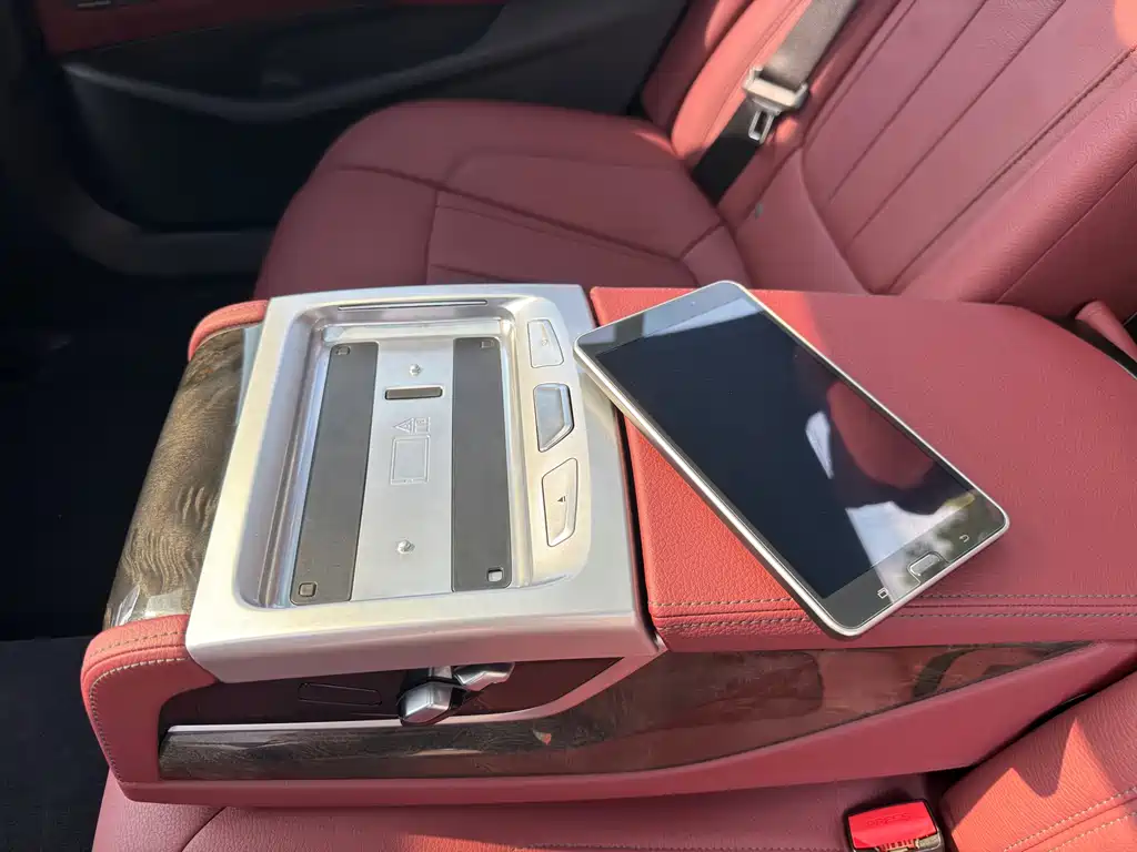 BMW 5 Series 2019 530Li Exclusive M Sports Package купить на сайте DeffCars