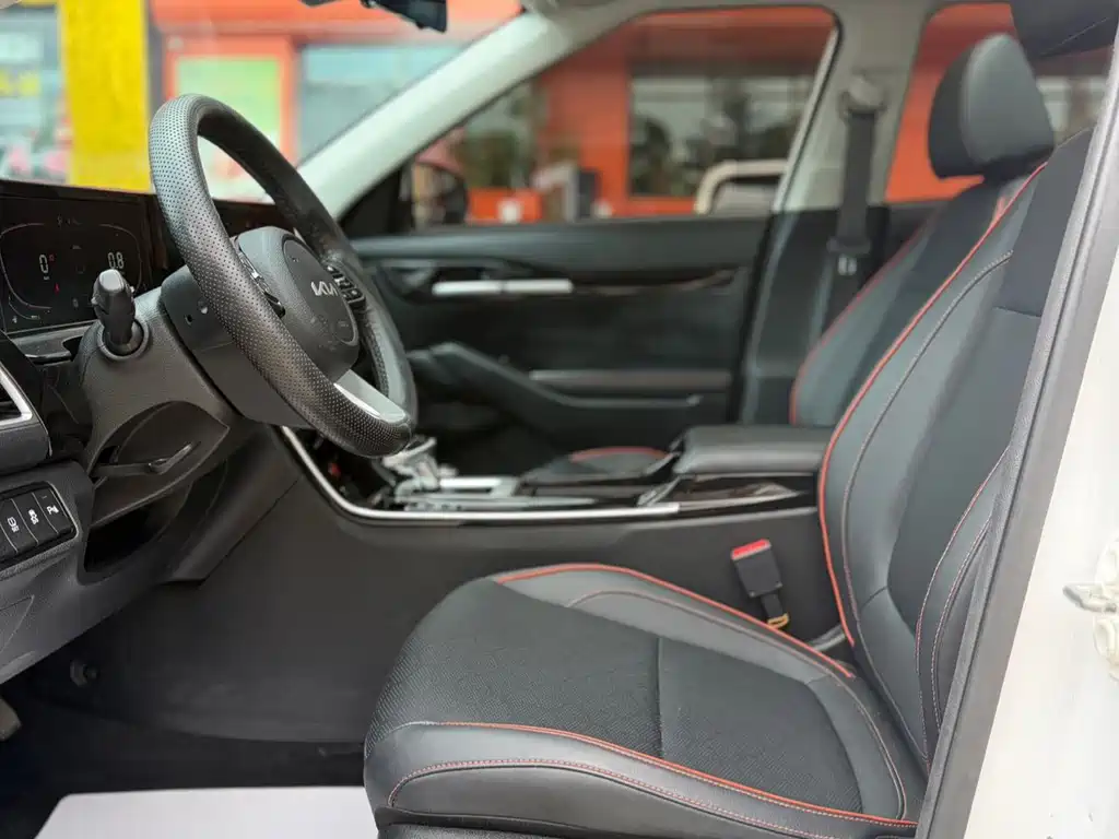 Seltos 2023 1.5L CVT Deluxe Edition купить на сайте DeffCars