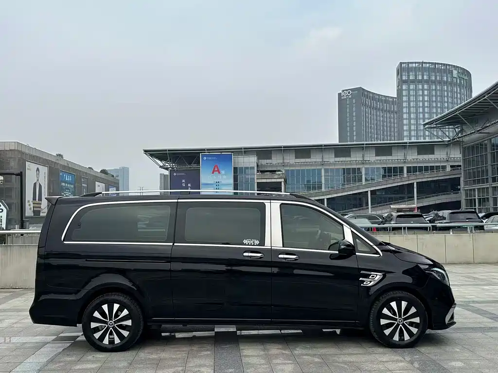 Vito 2021 2.0T Business Edition 7 seats купить на сайте DeffCars