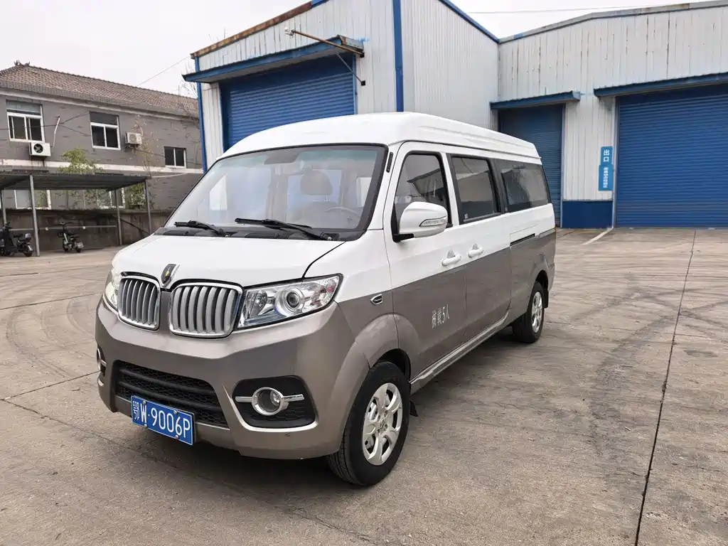 New Hiace X30L 2018 1.5L Business Edition DLCG14 купить на сайте DeffCars
