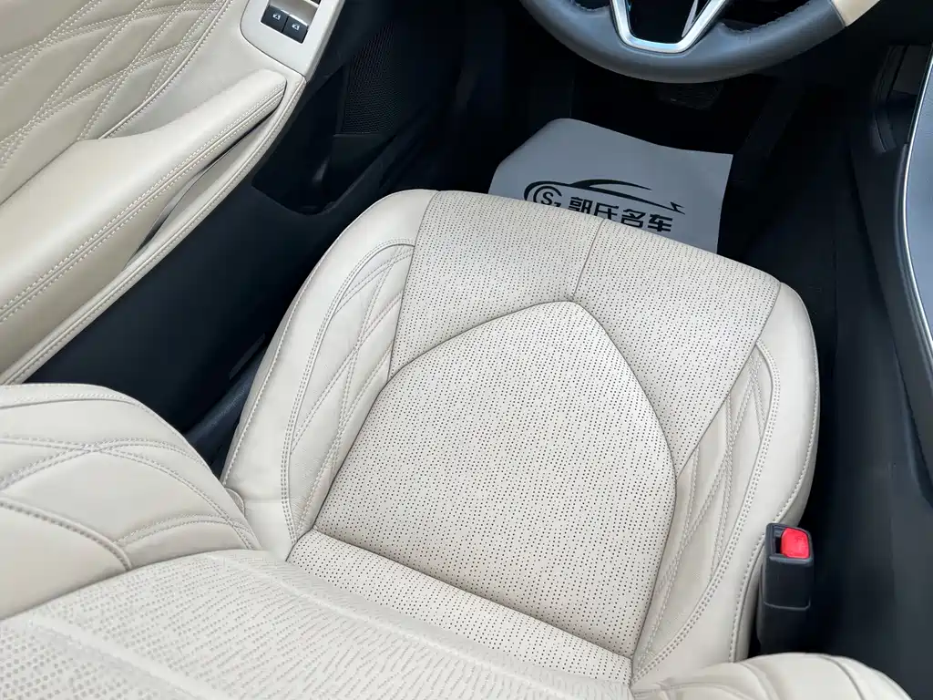 Asia Dragon 2019 2.5L Touring Premium Edition National V купить на сайте DeffCars