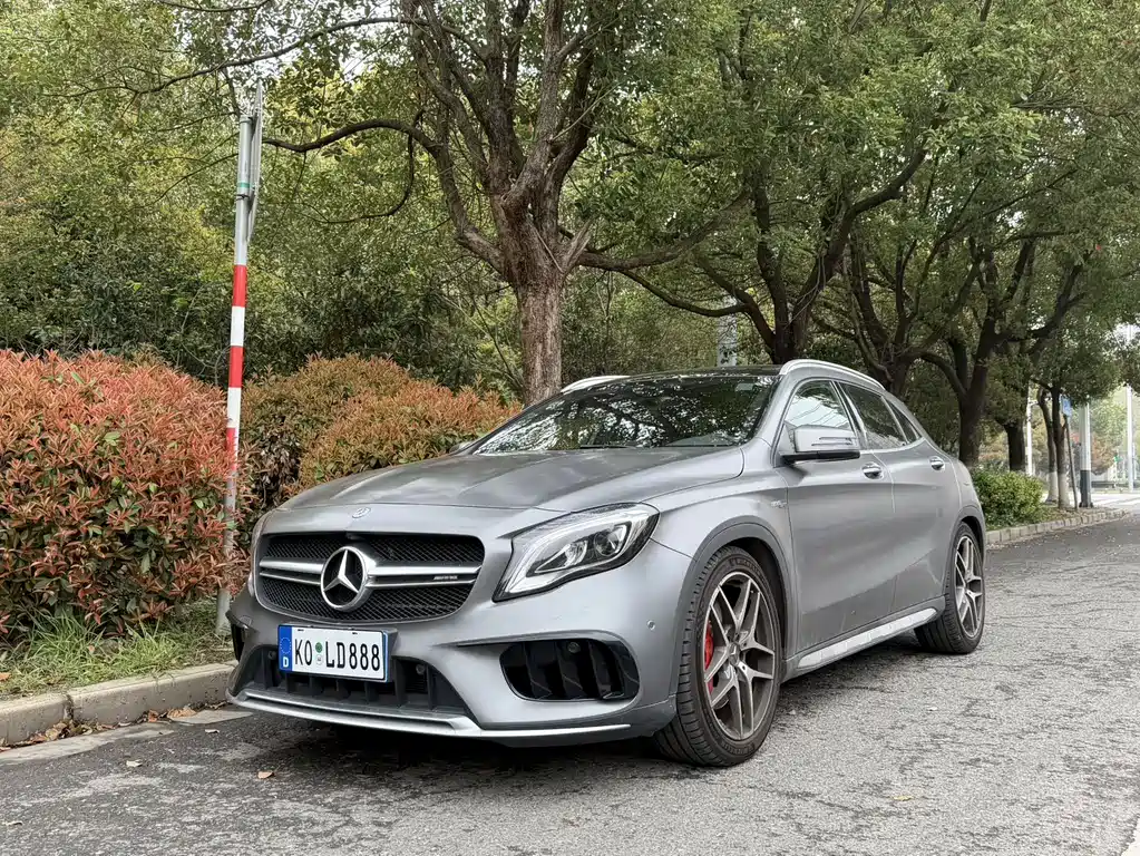 Mercedes-Benz GLA AMG 2017 AMG GLA 45 4MATIC купить на сайте DeffCars