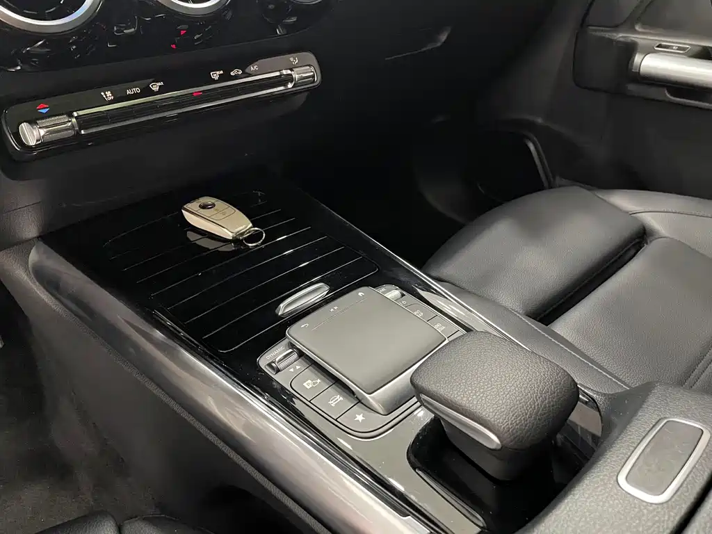 Mercedes GLA 2022 180 купить на сайте DeffCars