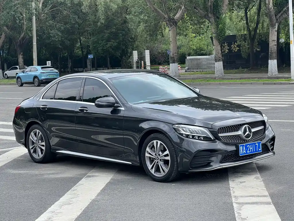Mercedes C-Class 2020 C 200 L stylish and sporty version купить на сайте DeffCars