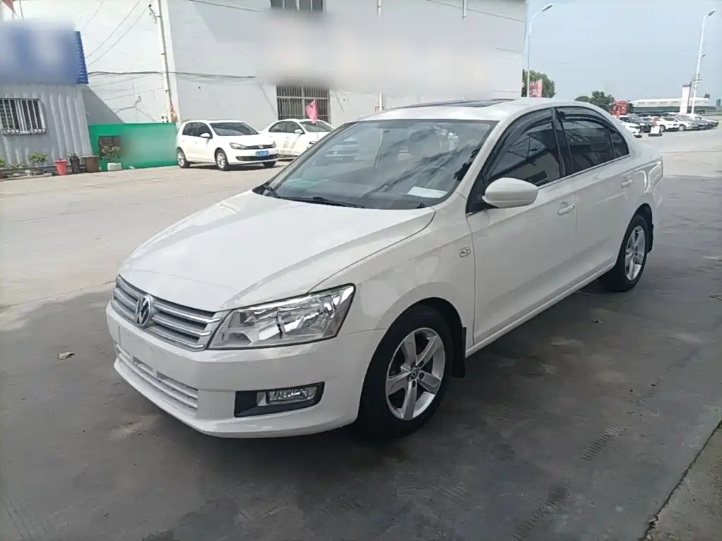 Santana 2013 1.6L Automatic Comfort Edition купить на сайте DeffCars