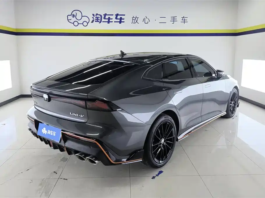 Changan UNI-V 2022 1.5T sports version купить на сайте DeffCars