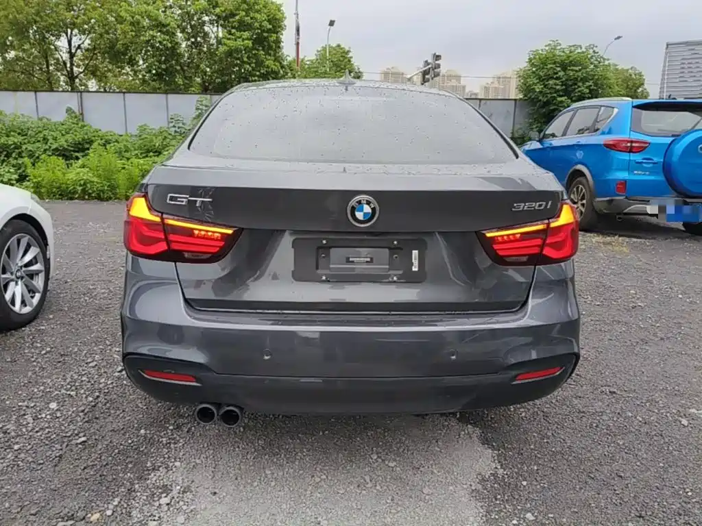 BMW 3 Series GT 2019 320i M Sports Night Edition купить на сайте DeffCars