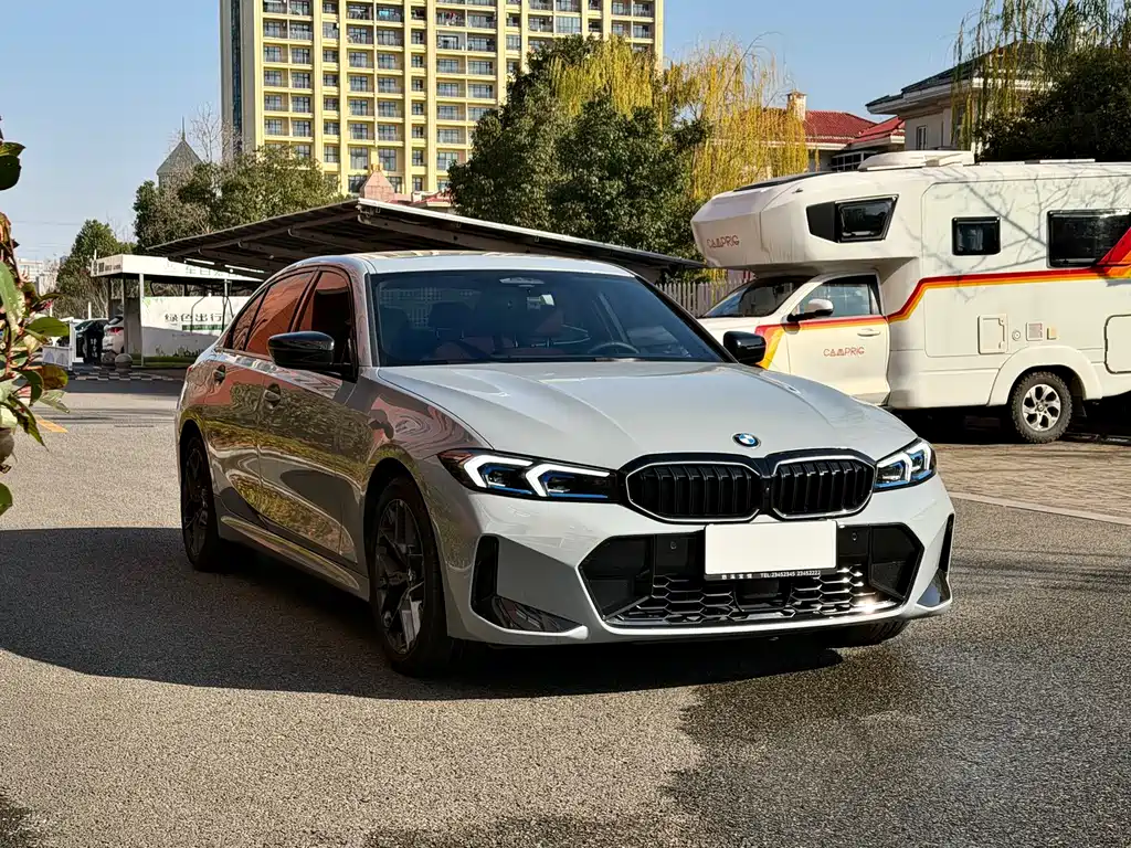 BMW 3 Series 2025 330Li M Sports Night Package купить на сайте DeffCars