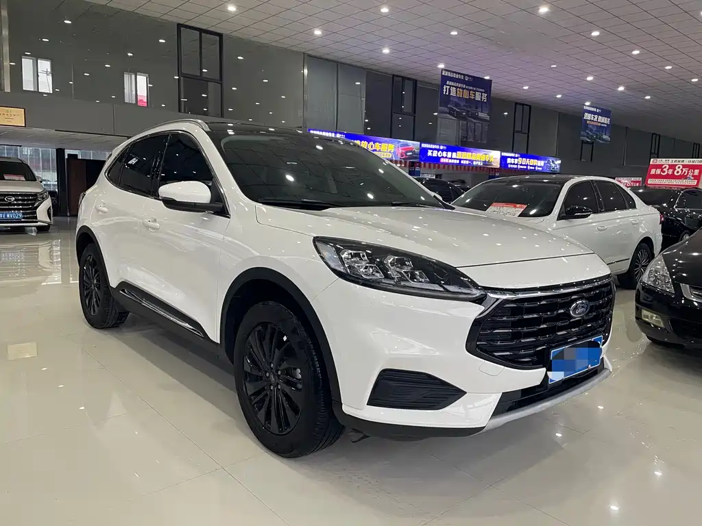 Escape 2024 EcoBoost 245 two-wheel drive model купить на сайте DeffCars