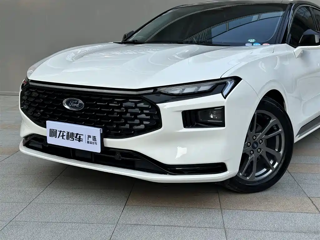 Mondeo 2023 EcoBoost 245 Luxury купить на сайте DeffCars