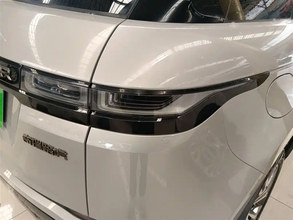 Range Rover Evoque 2022 Evoque L 249PS R-Dynamic Deluxe Edition купить на сайте DeffCars