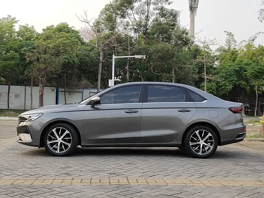 Emgrand 2022 4th generation 1.5L CVT flagship model купить на сайте DeffCars