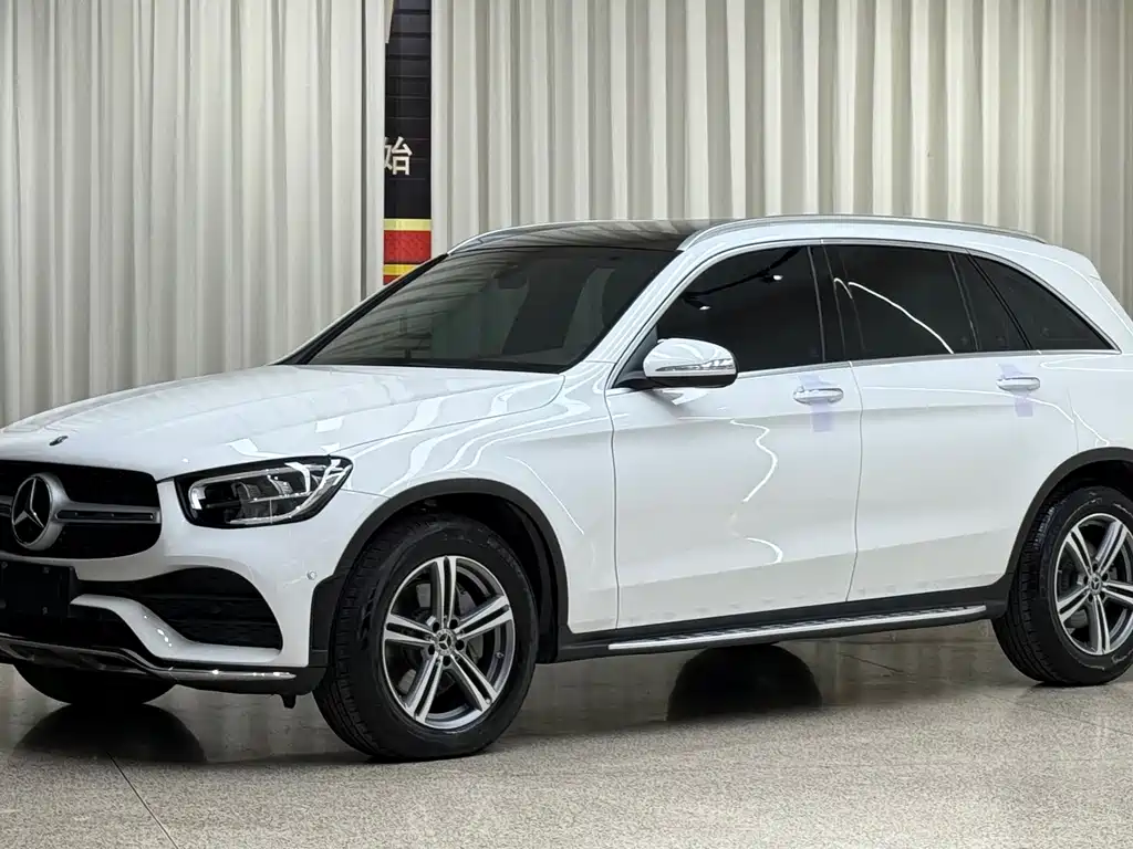 Mercedes GLC 2020 260L 4MATIC Luxury Edition купить на сайте DeffCars