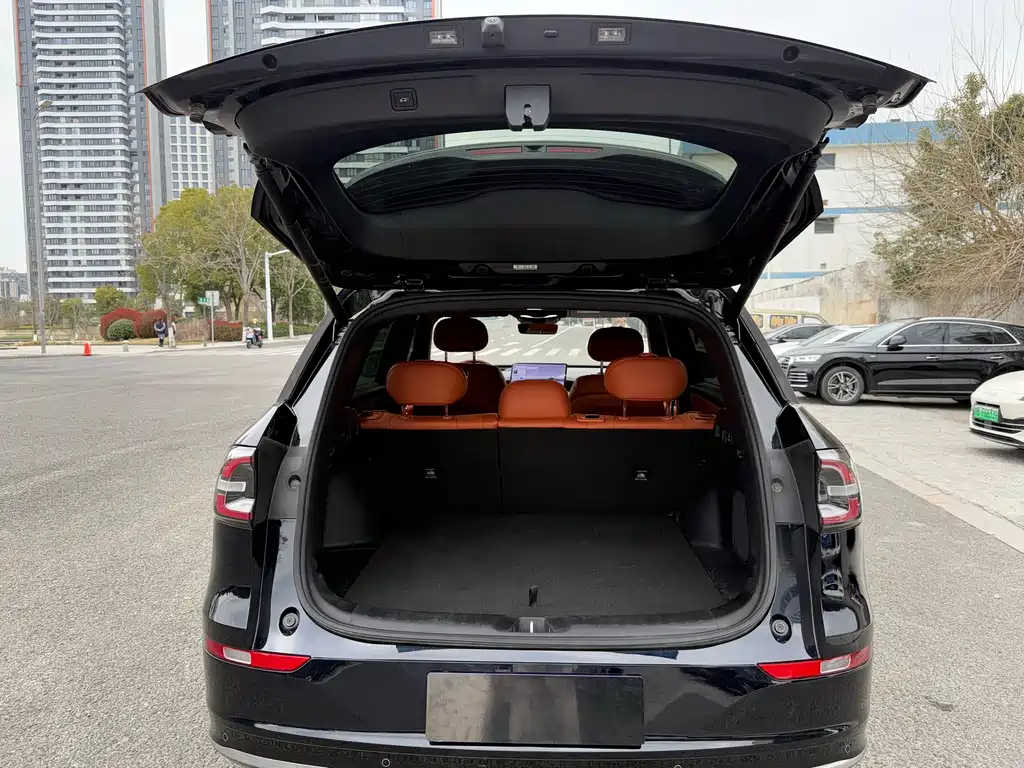 Changan Qiyuan Q07 2025 model 215 flagship PLUS купить на сайте DeffCars