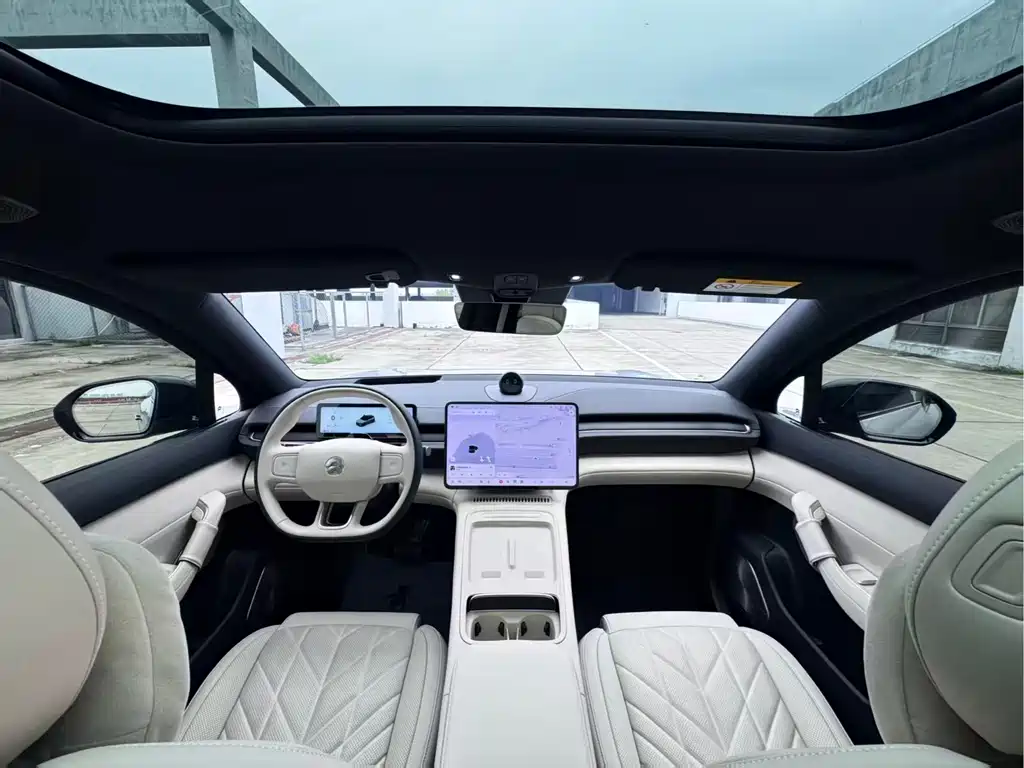 NIO ES6 2025 model 75kWh купить на сайте DeffCars