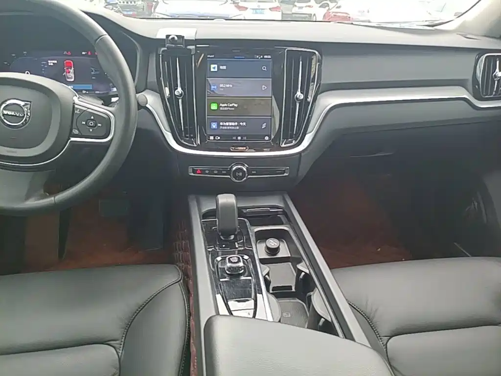 Volvo S60 2023 B4 Zhiyi Luxury Edition купить на сайте DeffCars