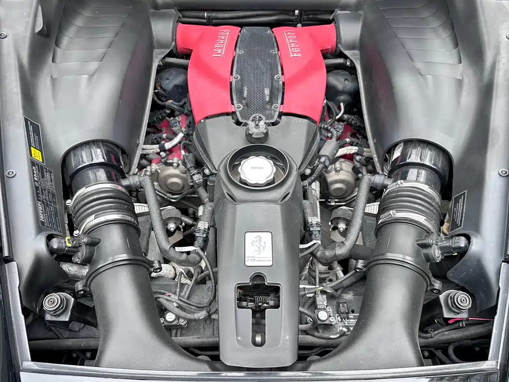 Ferrari F8 2019 Tributo 3.9T V8 купить на сайте DeffCars