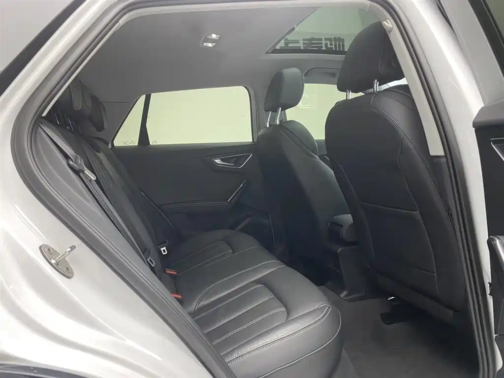 Audi Q2L 2022 35 TFSI Enterprising and Elegant Model купить на сайте DeffCars