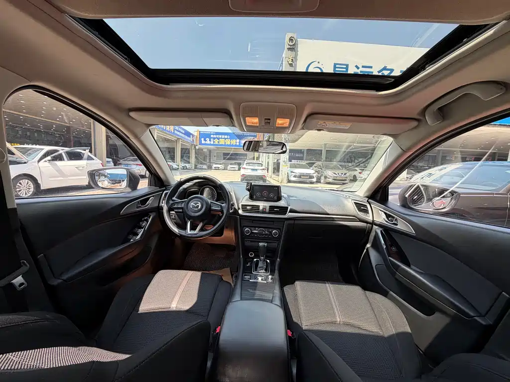 Mazda3 Angkesela 2017 sedan 1.5L automatic luxury model National V купить на сайте DeffCars