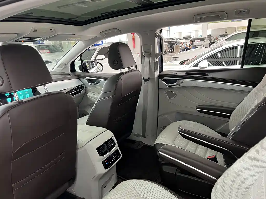 Lanjing 2022 380TSI four-wheel drive luxury Jiajing Edition Pro 6 seats купить на сайте DeffCars