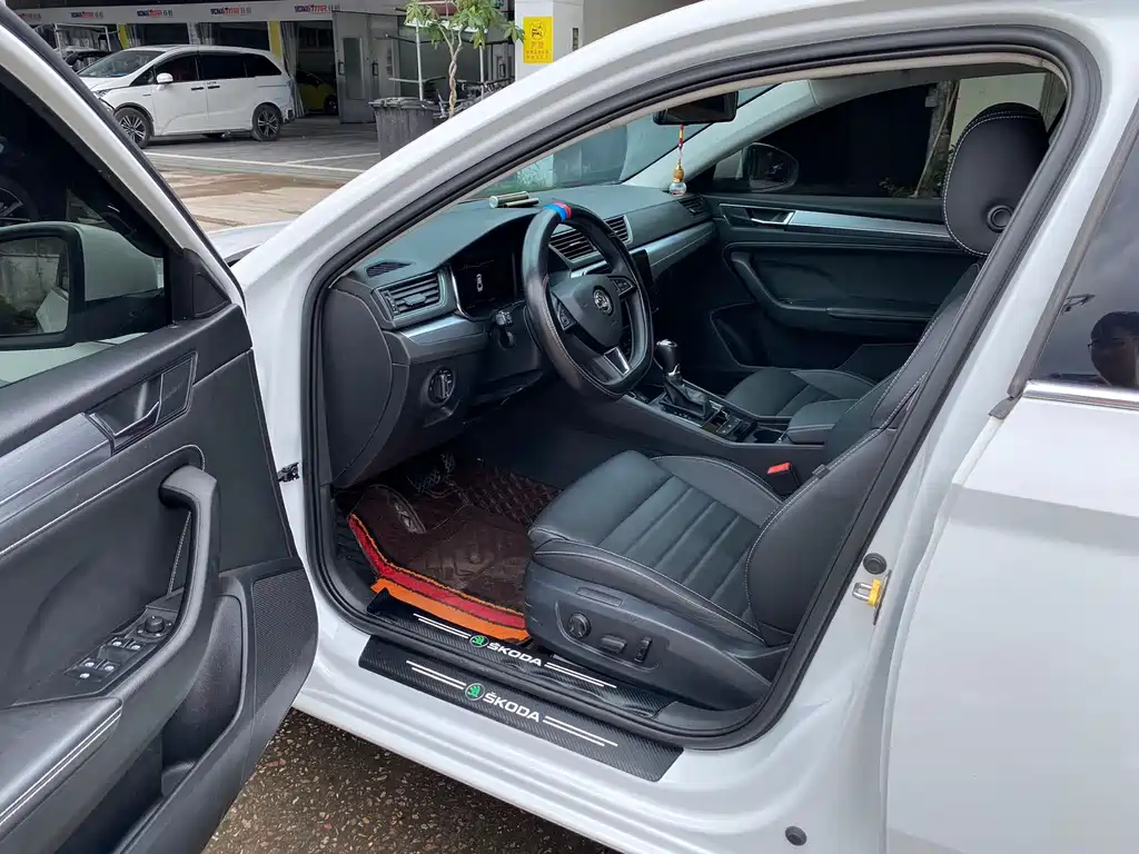 Superb 2022 TSI280 DSG Exclusive Edition купить на сайте DeffCars
