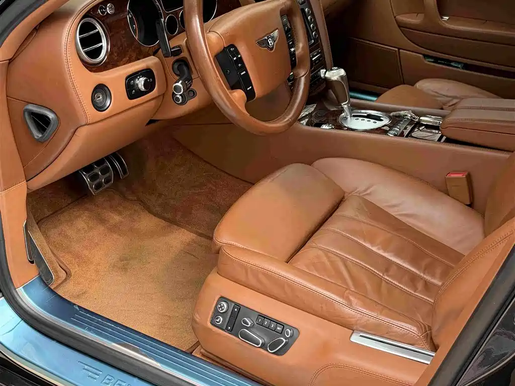 Flying Spur 2005 6.0T Standard Model купить на сайте DeffCars