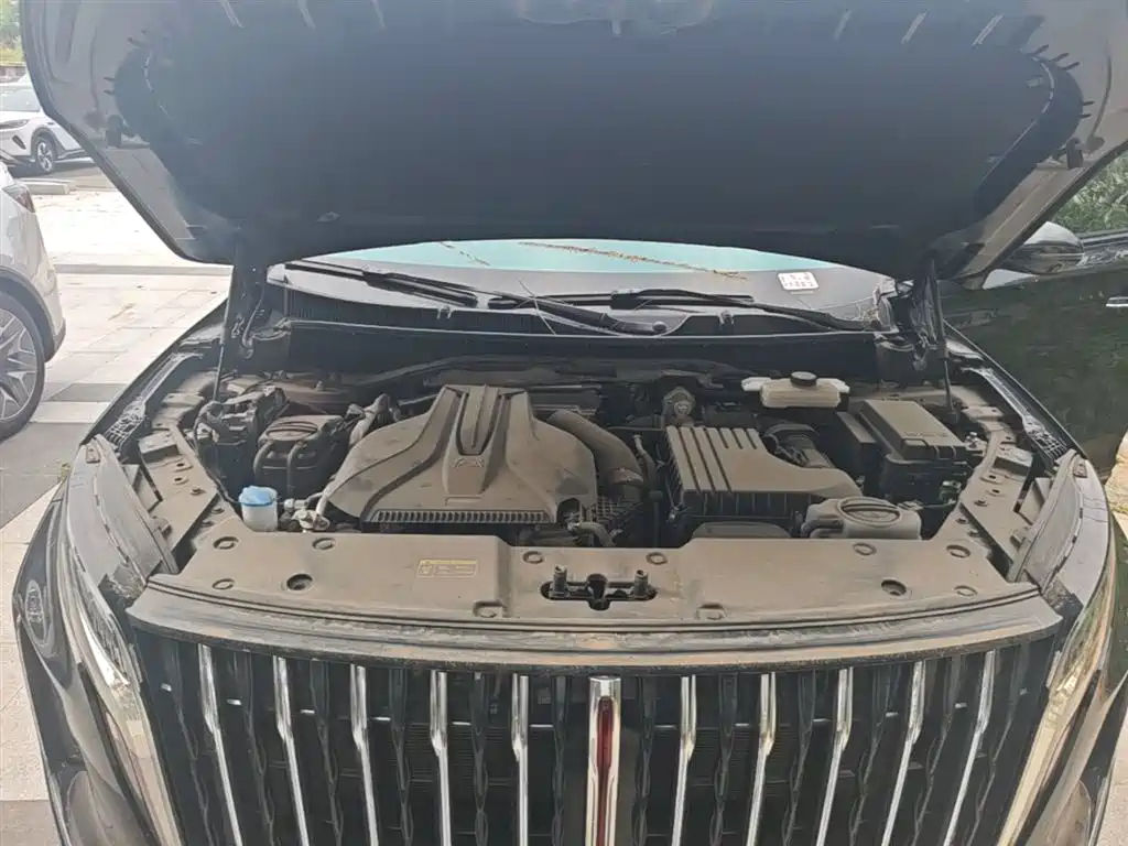 Hongqi HS7 PHEV 2024 2.0T PHEV four-wheel drive Qichang version 7 seats купить на сайте DeffCars
