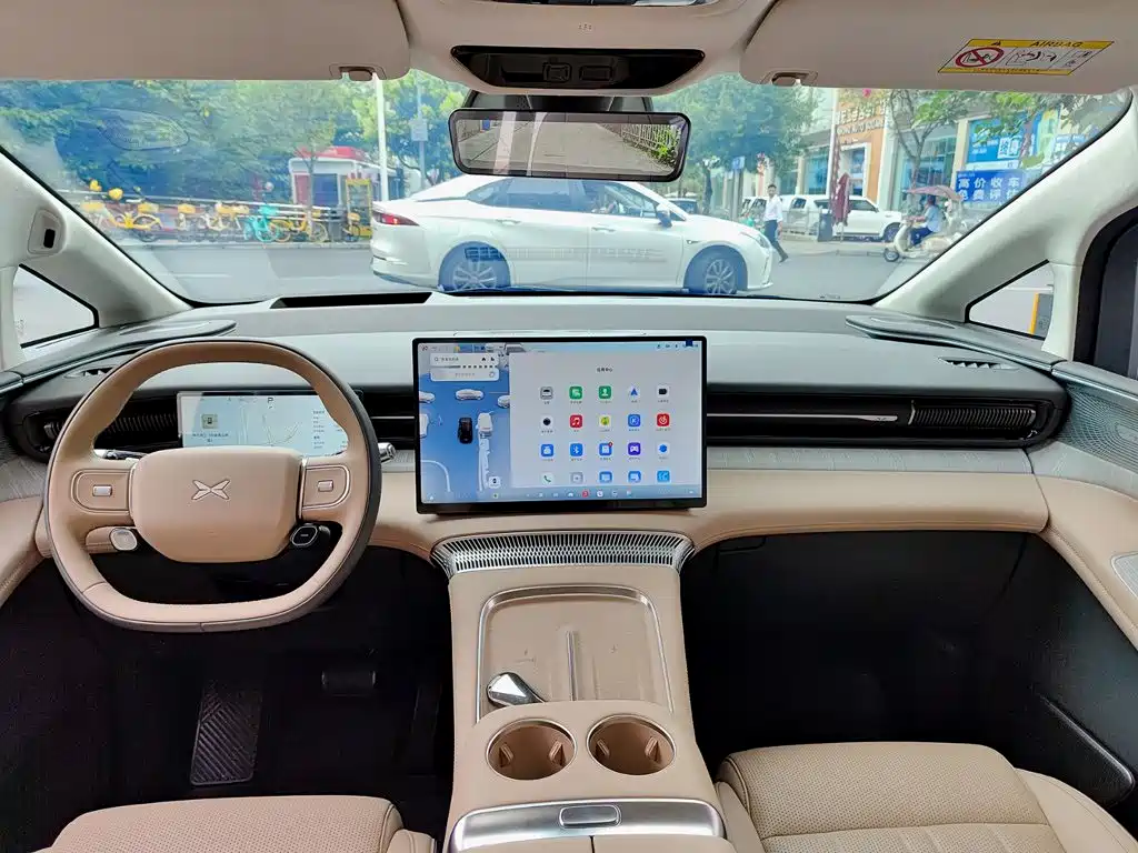 Xpeng X9 2026 Extended Range 1602 Ultra купить на сайте DeffCars